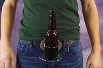 BevBuckle Retractable Belt Buckle Holds Your Bottle