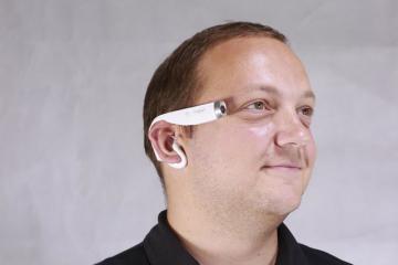 Happy Eye: Smart Wearable Video Recorder