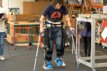 VariLeg Exoskeleton Mimics Human Knee