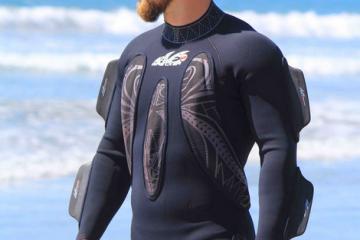 WaveWrecker: Wave Surfing Suit
